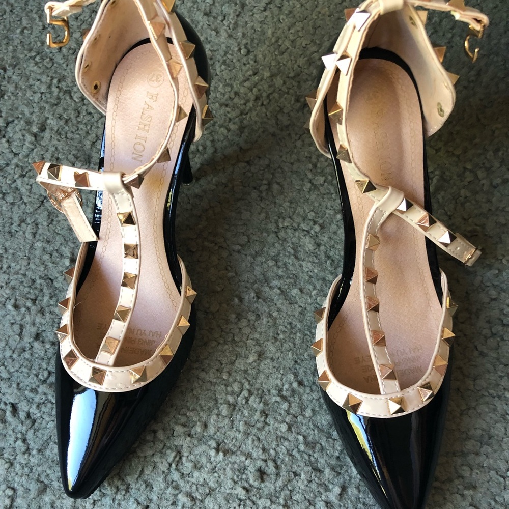 Women’s red bottom high heels